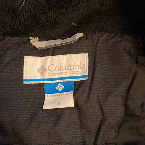Columbia Winter Coat - Picture 2 of 5